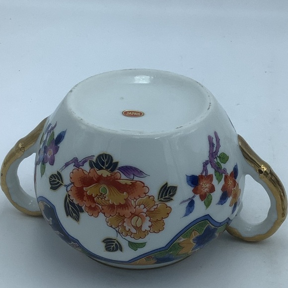 Japanese Asian Floral Creamer and Lidded Sugar - Picture 7 of 10